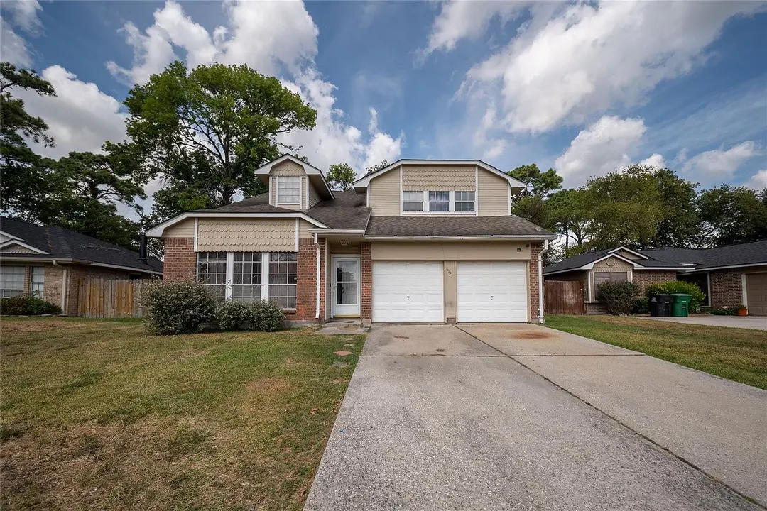 Photo of 6127 Verde Valley Dr, Humble, TX 77396