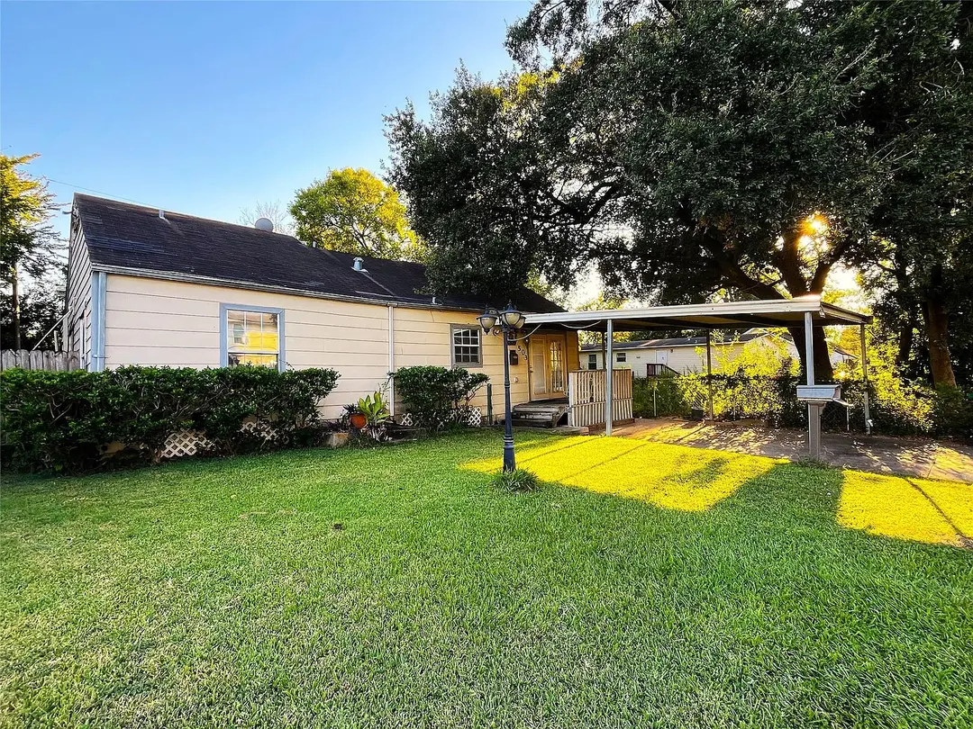 Photo of 503 W Pitts Ave, Pasadena, TX 77506